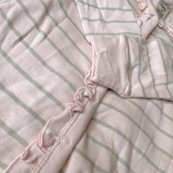 Set of 2 Long Sleeve Sleepers - Modern Moments by Gerber. Roses and Stripes. - Picture 10 of 12